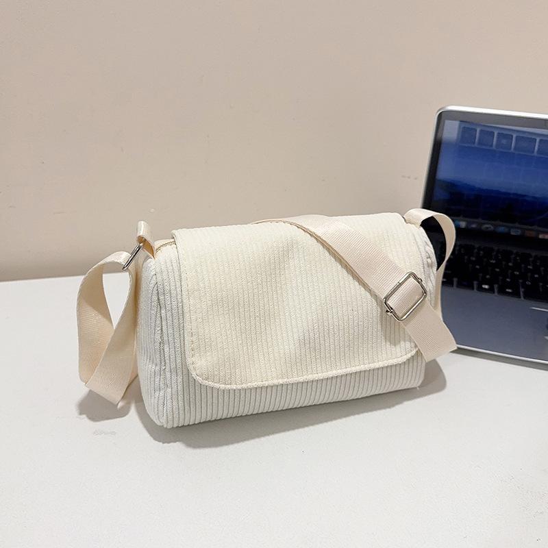 Fashion Shoulder Bag, Casual Crossbody Bag, Student Small Square Bag, Cute Fabric Bag бежевий
Fashion Shoulder Bag, Casual Crossbody Bag, Student Small Square Bag, Cute Fabric Bag бежевий