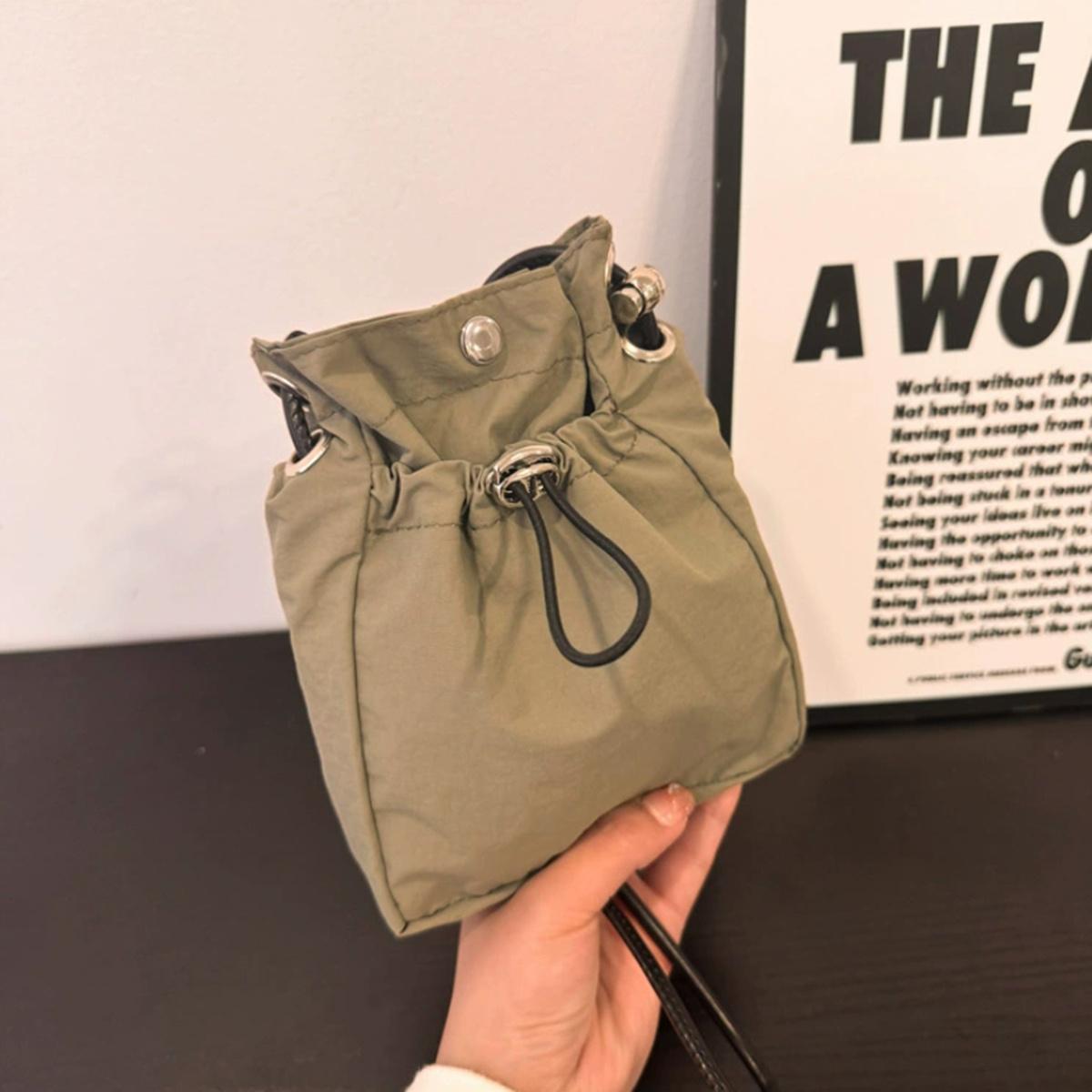 Women s Crossbody Bag, Lightweight Minimalist Everyday Purse with Adjustable Strap, Durable for Phone Cards Keys, Small Compact Size
Women s Crossbody Bag, Lightweight Minimalist Everyday Purse with Adjustable Strap, Durable for Phone Cards Keys, Small Compact Size