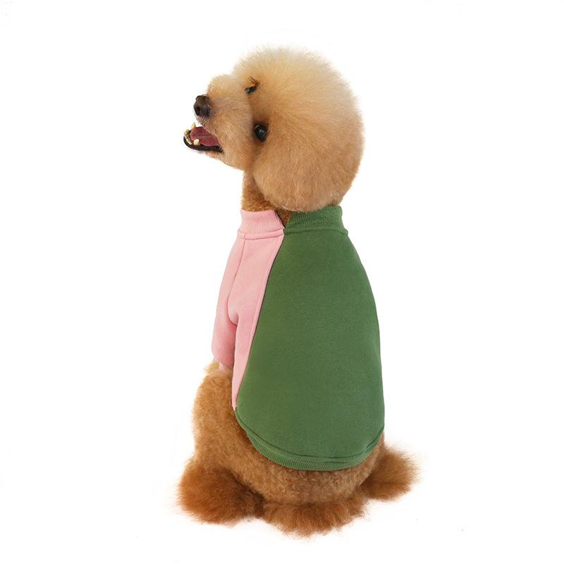 Manufacturer wholesale early autumn new pet clothes open collar color contrast dog T-shirt medium and small dog sweater S
Manufacturer wholesale early autumn new pet clothes open collar color contrast dog T-shirt medium and small dog sweater S