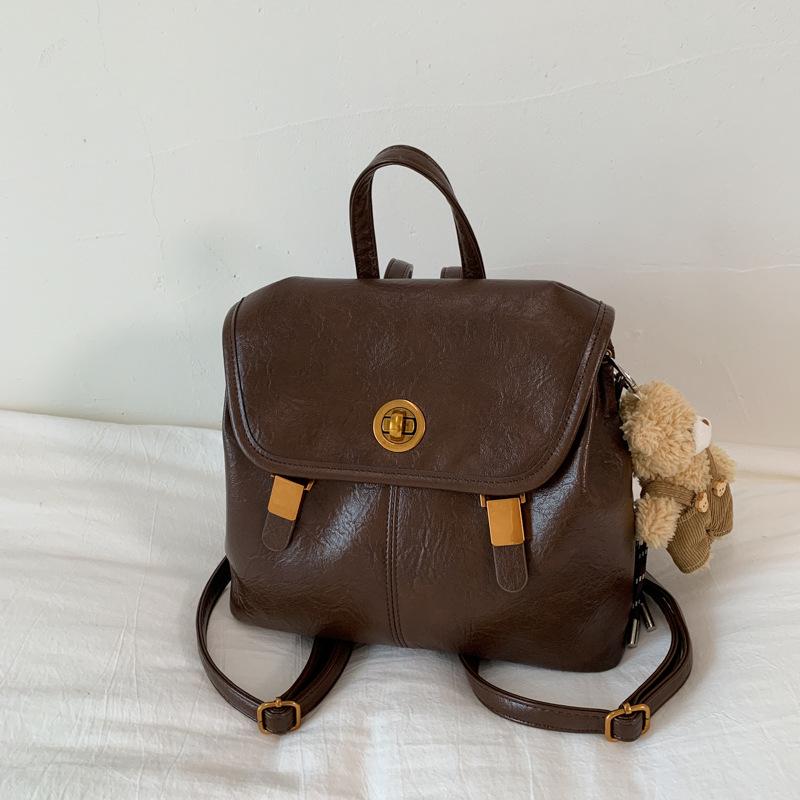 2025 Autumn Retro College Style Shoulder Bag for Women
2025 Autumn Retro College Style Shoulder Bag for Women