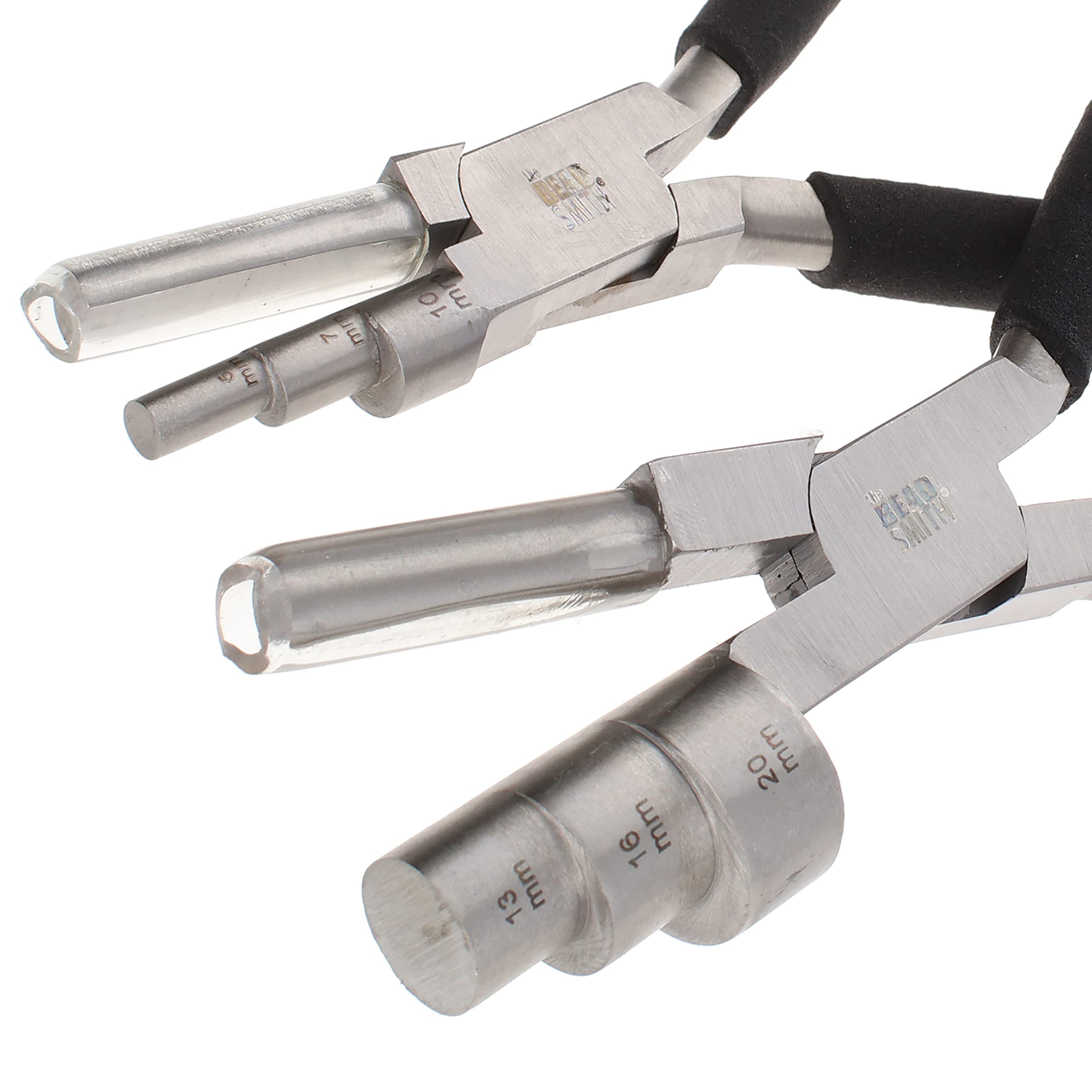 Комбинированные плоскогубцы Beadsmith Wrapper Pliers, большие и маленькие, используются для создания петель и соединительных колец, а также для защиты проволоки во время изготовления ювелирных изделий.
Комбинированные плоскогубцы Beadsmith Wrapper Pliers, большие и маленькие, используются для создания петель и соединительных колец, а также для защиты проволоки во время изготовления ювелирных изделий.