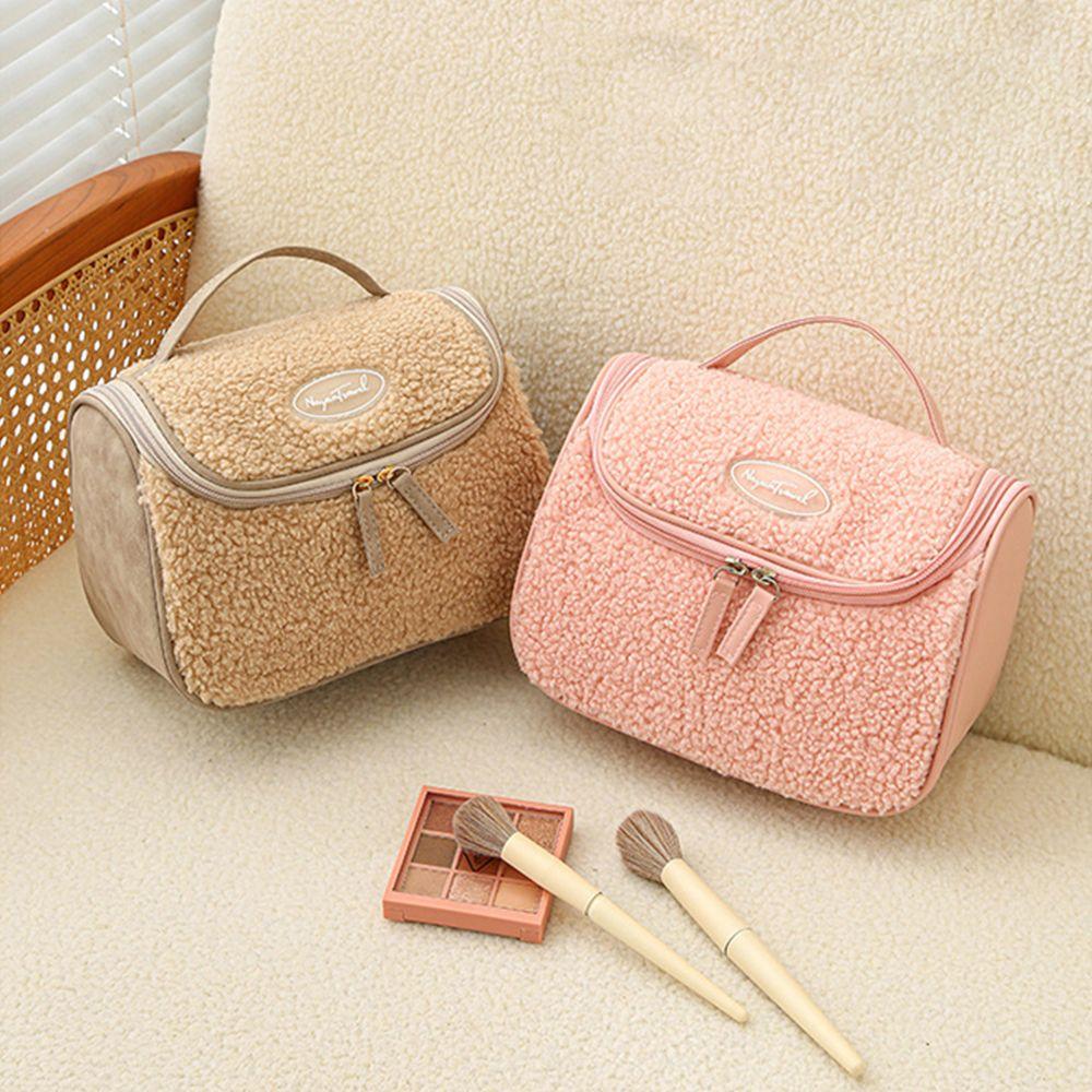 Стильная косметичка, портативная косметичка, многофункциональный органайзер для косметики, плюшевая косметичка grey-A2 
Стильная косметичка, портативная косметичка, многофункциональный органайзер для косметики, плюшевая косметичка grey-A2