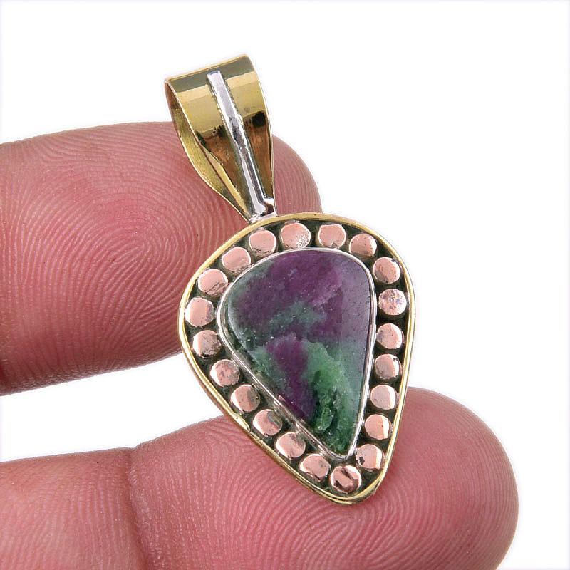 Подарочный двухцветный кулон Ruby In Zoisite из стерлингового серебра 925 пробы, созданный в лаборатории, 1,25 дюйма, G7t52
Подарочный двухцветный кулон Ruby In Zoisite из стерлингового серебра 925 пробы, созданный в лаборатории, 1,25 дюйма, G7t52
