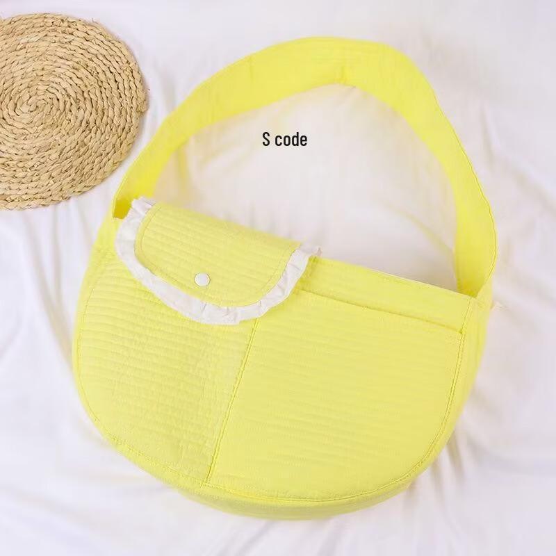 MDNG Portable Pet Carrier Shoulder Bag
MDNG Portable Pet Carrier Shoulder Bag