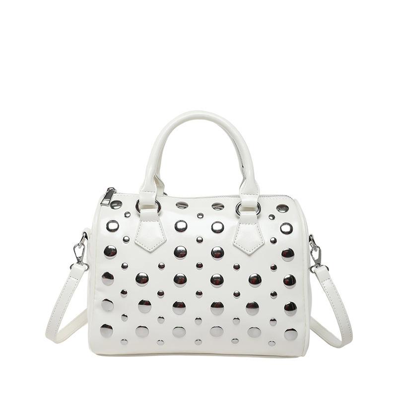 Vintage Studded Bag Retro PU Leather Duffle Handbag With Adjustable Strap For Women Commute Travel Fashi Versatile Satchel білий
Vintage Studded Bag Retro PU Leather Duffle Handbag With Adjustable Strap For Women Commute Travel Fashi Versatile Satchel білий