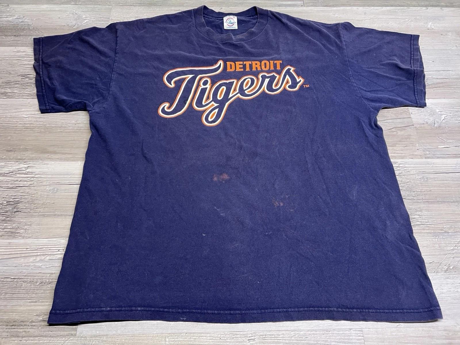 Vintage Detroit Tigers T-Shirt Faded Y2K Spell Out MLB Baseball Mens Sz XL Blue 2XL
Vintage Detroit Tigers T-Shirt Faded Y2K Spell Out MLB Baseball Mens Sz XL Blue 2XL