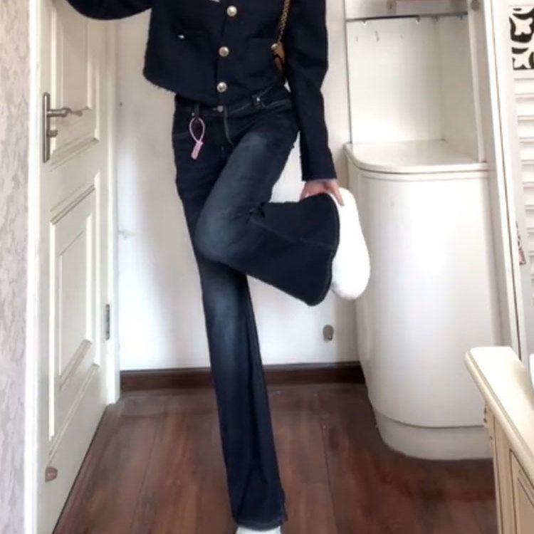 Очень длинные джинсы микроклеш винтажного темно-синего цвета с завышенной талией, стройнящие, для высоких женщин Small
Очень длинные джинсы микроклеш винтажного темно-синего цвета с завышенной талией, стройнящие, для высоких женщин Small