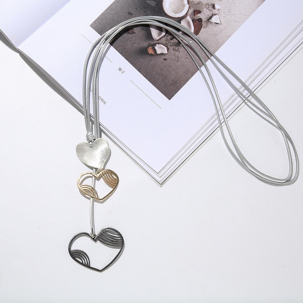 Atmospheric Simple Heart-Shaped Fringed Fashion Women S High-End Pendant Long Sweater Chain
Atmospheric Simple Heart-Shaped Fringed Fashion Women S High-End Pendant Long Sweater Chain