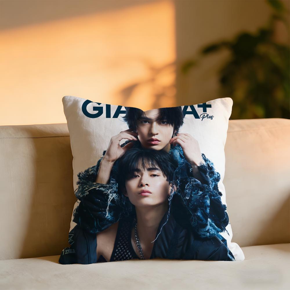 Cosmetic Playlover Cushion Cover Cozy Velvet Throw PillowSoft Warm Cushion For Sofa Bed 30x30 cm
Cosmetic Playlover Cushion Cover Cozy Velvet Throw PillowSoft Warm Cushion For Sofa Bed 30x30 cm