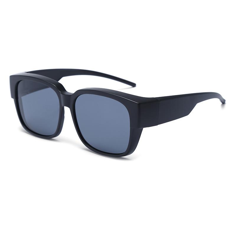 Glasses Cover Same Polarized Sunglasses Driving Fishing Outdoor Anti-Strong Light Men And Women 8812
Glasses Cover Same Polarized Sunglasses Driving Fishing Outdoor Anti-Strong Light Men And Women 8812