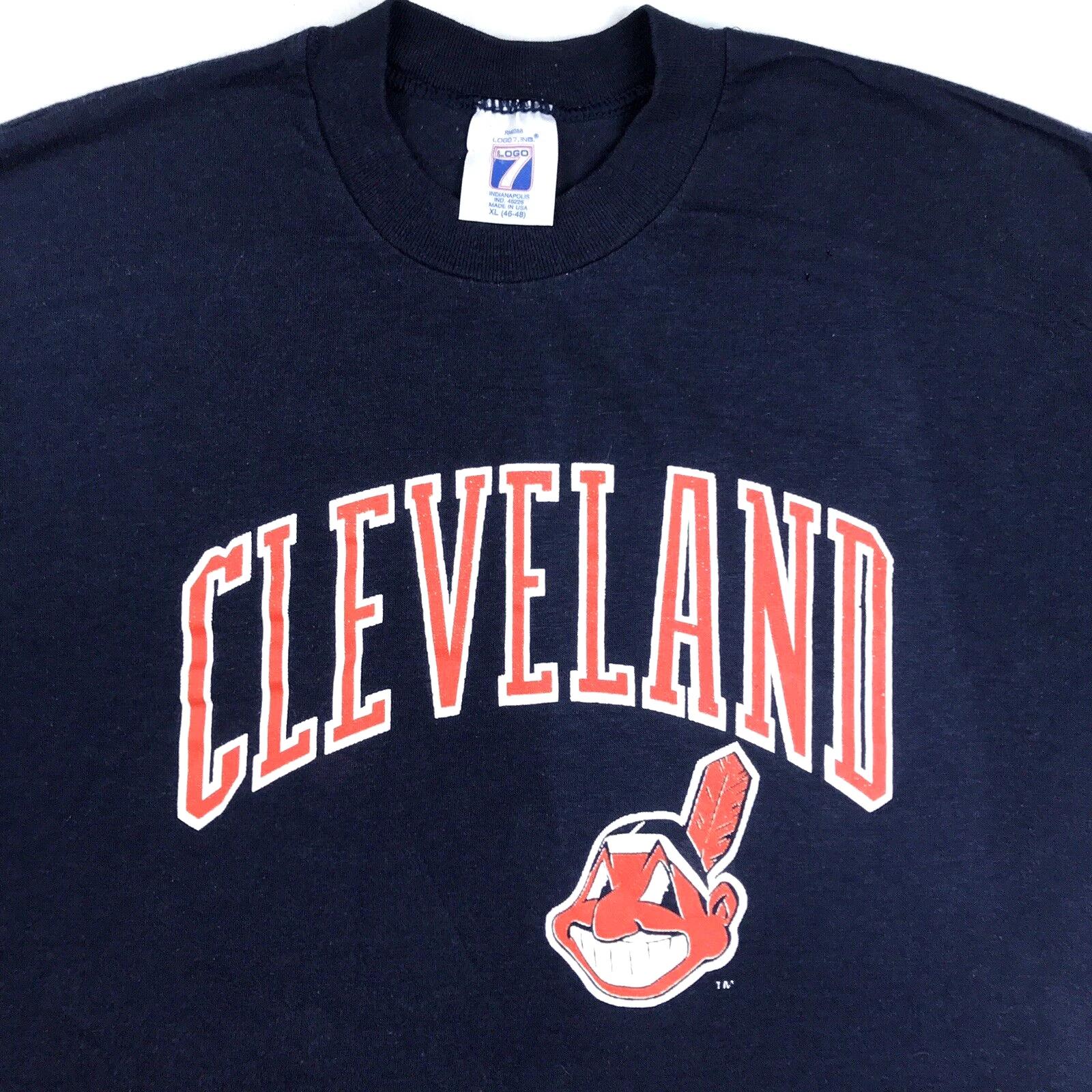 vintage 80s CLEVELAND INDIANS LOGO 7 T-Shirt LARGE chief wahoo mlb baseball thin S
vintage 80s CLEVELAND INDIANS LOGO 7 T-Shirt LARGE chief wahoo mlb baseball thin S