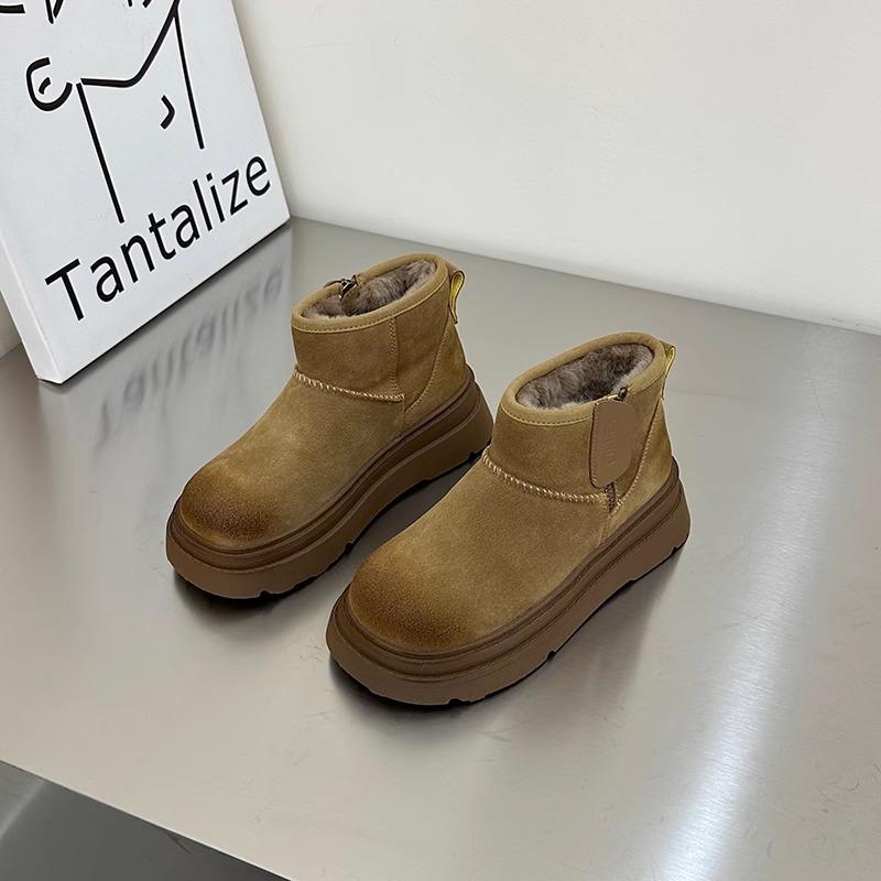 Модные туфли на плоской подошве, женские ботильоны, замшевые, теплые и удобные, повседневная обувь для женщин 2024 года, тренд зимы, модные короткие плюшевые ботинки 40 верблюд
Модные туфли на плоской подошве, женские ботильоны, замшевые, теплые и удобные, повседневная обувь для женщин 2024 года, тренд зимы, модные короткие плюшевые ботинки 40 верблюд