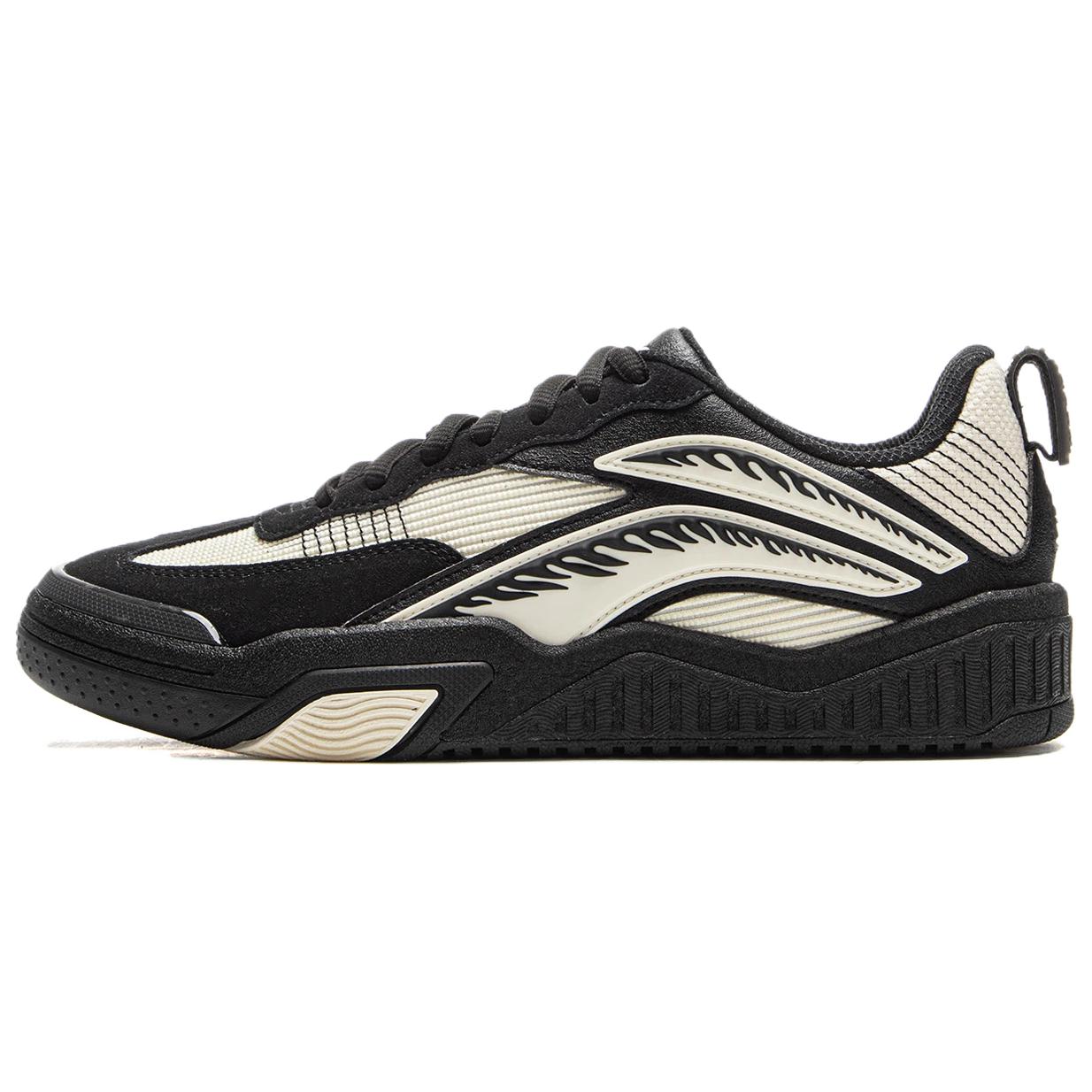 Li Ning Cushioning Abrasion Resistant Low top Skateboard Shoes Unisex AECV011-2 43
Li Ning Cushioning Abrasion Resistant Low top Skateboard Shoes Unisex AECV011-2 43