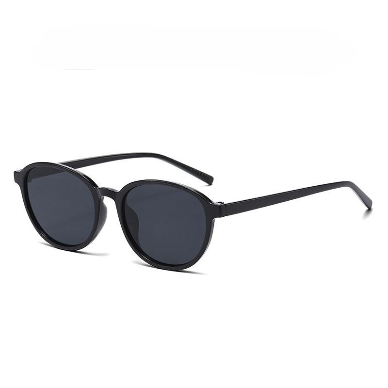 Vintage Round Photochromic Lens Sunglasses Women Full Frame Anti Slip Arms Korean Style Trendy Casual Eyewear as pictures
Vintage Round Photochromic Lens Sunglasses Women Full Frame Anti Slip Arms Korean Style Trendy Casual Eyewear as pictures