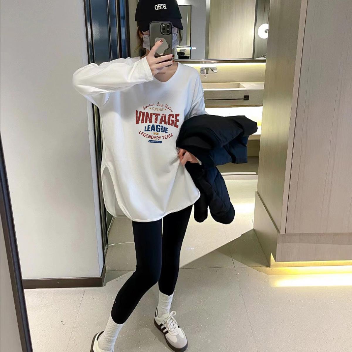Velvet Letter Trendy Long-Sleeve Women s Top - Hong Kong Style, Mid-Length, Autumn 2025 Collection Medium
Velvet Letter Trendy Long-Sleeve Women s Top - Hong Kong Style, Mid-Length, Autumn 2025 Collection Medium