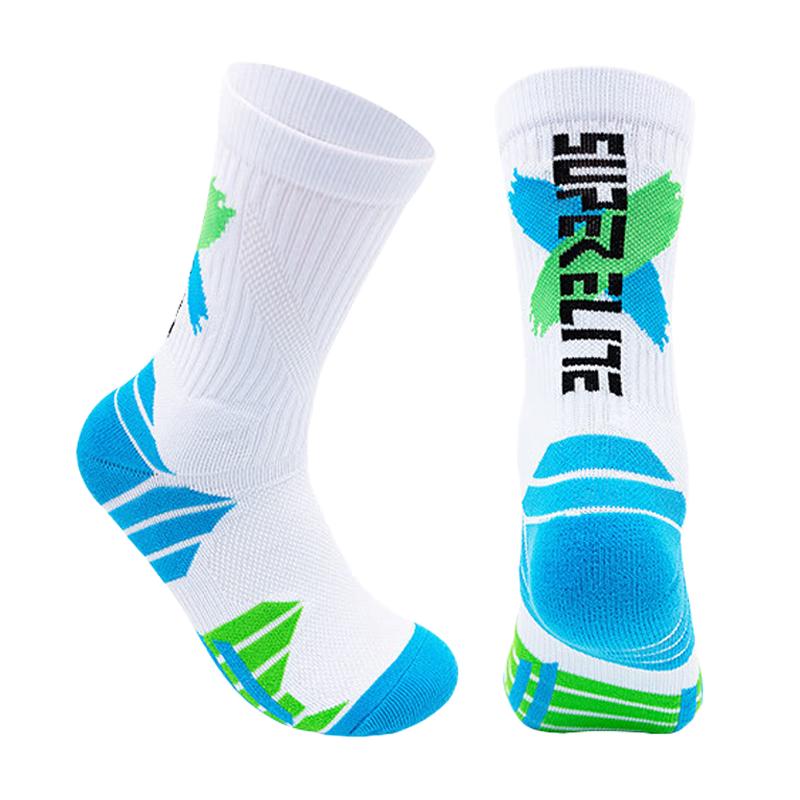 VICTORIATOURIST Men s 3-Pair Pack Athletic Socks
VICTORIATOURIST Men s 3-Pair Pack Athletic Socks