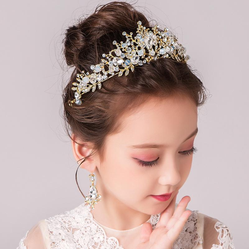 Princess Crown Headband for Girls - Dance, Birthday, and Model Show Hair Accessory 
Princess Crown Headband for Girls - Dance, Birthday, and Model Show Hair Accessory