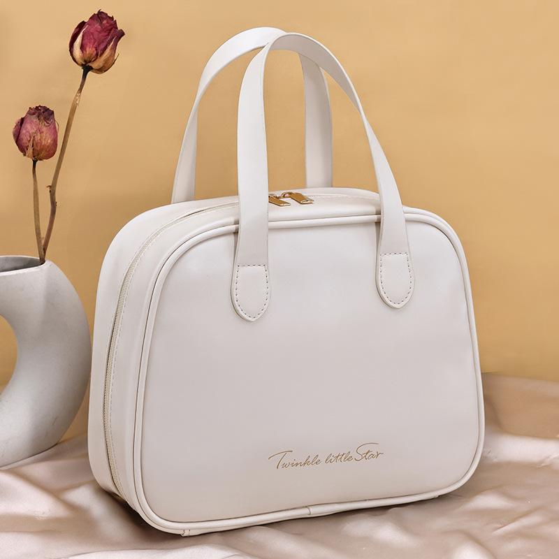 New Moon Half Bend High Value Partition Storage Portable Big Capacity Cosmetic Bag Premium Sense Large Travel Wash Bag
New Moon Half Bend High Value Partition Storage Portable Big Capacity Cosmetic Bag Premium Sense Large Travel Wash Bag