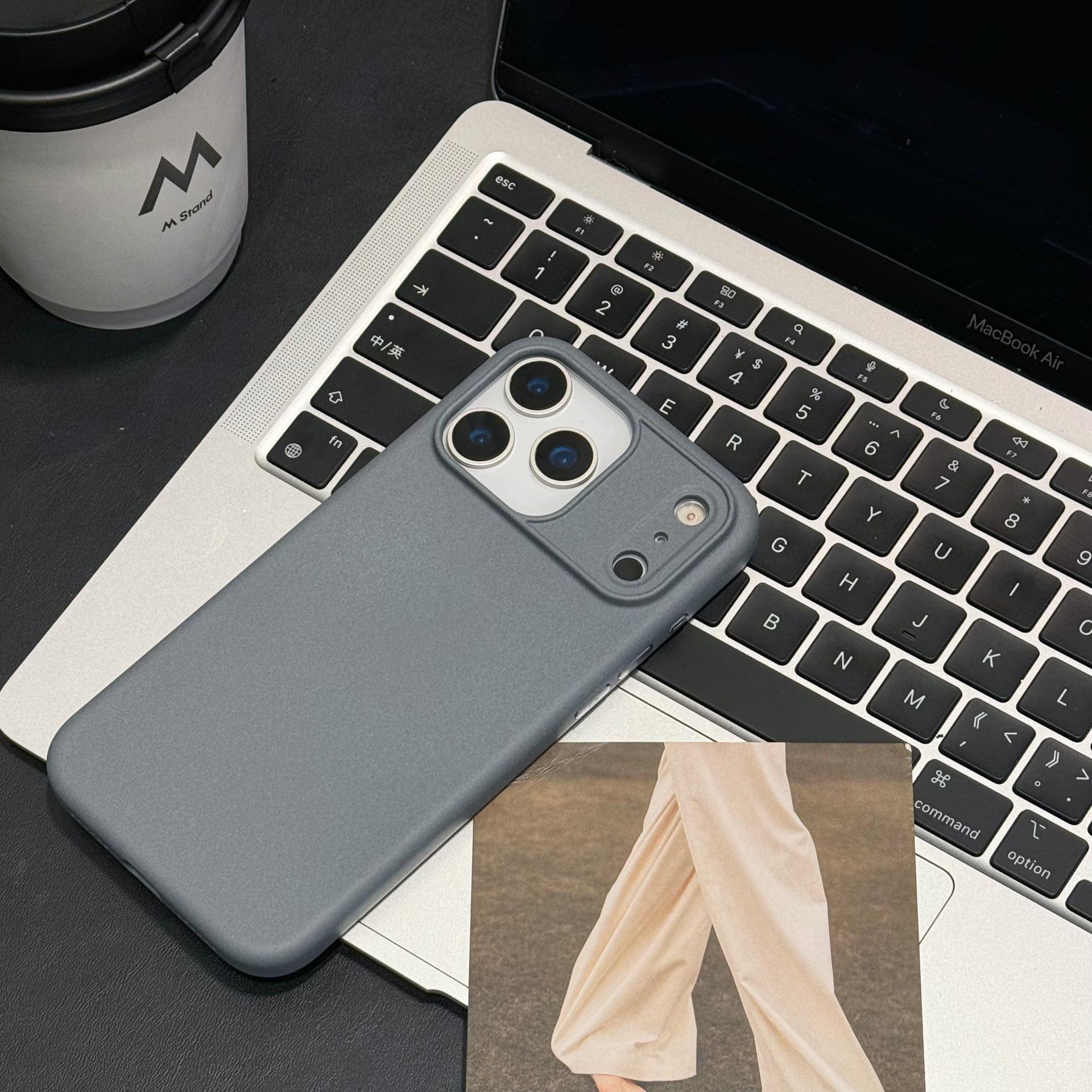 Apple 17 Pro Max Sandstone Magnetic Phone Case: Frosted, Heat Dissipation, Drop-Proof, Fits iPhone 16 15 Pro
Apple 17 Pro Max Sandstone Magnetic Phone Case: Frosted, Heat Dissipation, Drop-Proof, Fits iPhone 16 15 Pro