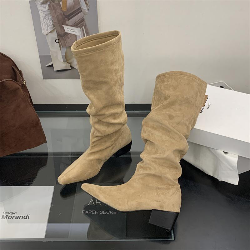 Pointed Suede Coarse Heel Medium and High Boots Women s Western Pile Boots Retro Autumn and Winter High Heel Skinny Boots 39
Pointed Suede Coarse Heel Medium and High Boots Women s Western Pile Boots Retro Autumn and Winter High Heel Skinny Boots 39