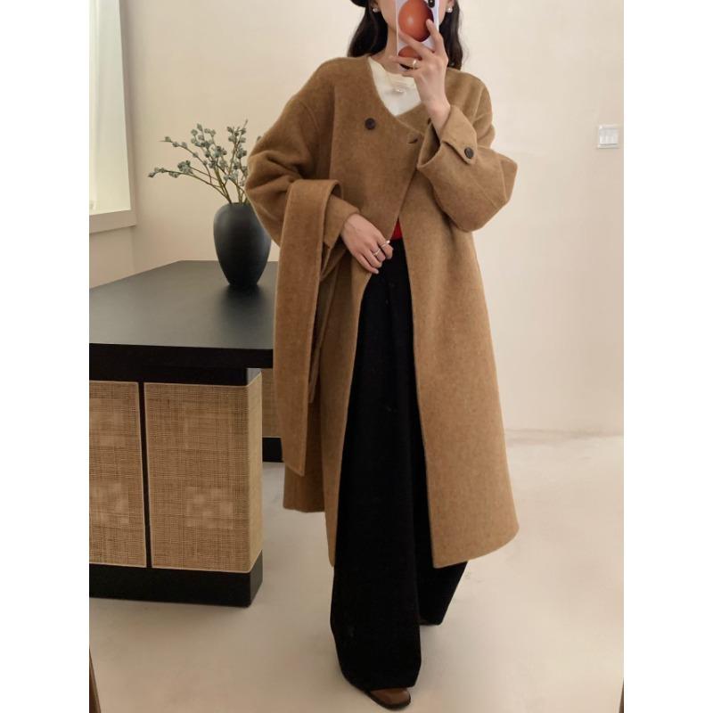 Корейский съемный воротник-шарф, новое двухстороннее шерстяное пальто для женщин выше колена, повседневное шерстяное пальто простого стиля S
Корейский съемный воротник-шарф, новое двухстороннее шерстяное пальто для женщин выше колена, повседневное шерстяное пальто простого стиля S