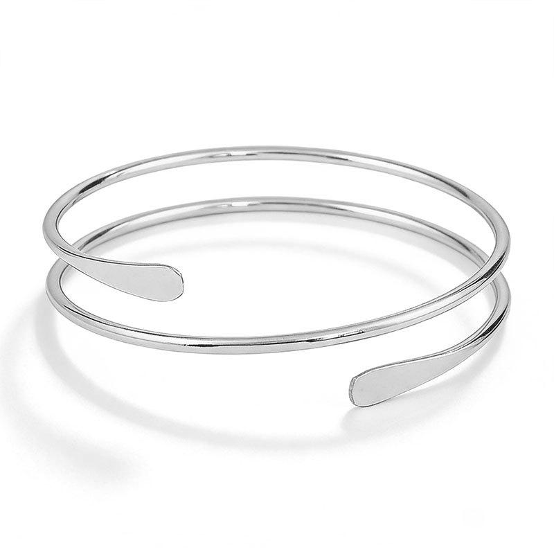 Women s Fashion Exaggerated Hollow Arm Bracelet with Flattened Ends срібний
Women s Fashion Exaggerated Hollow Arm Bracelet with Flattened Ends срібний