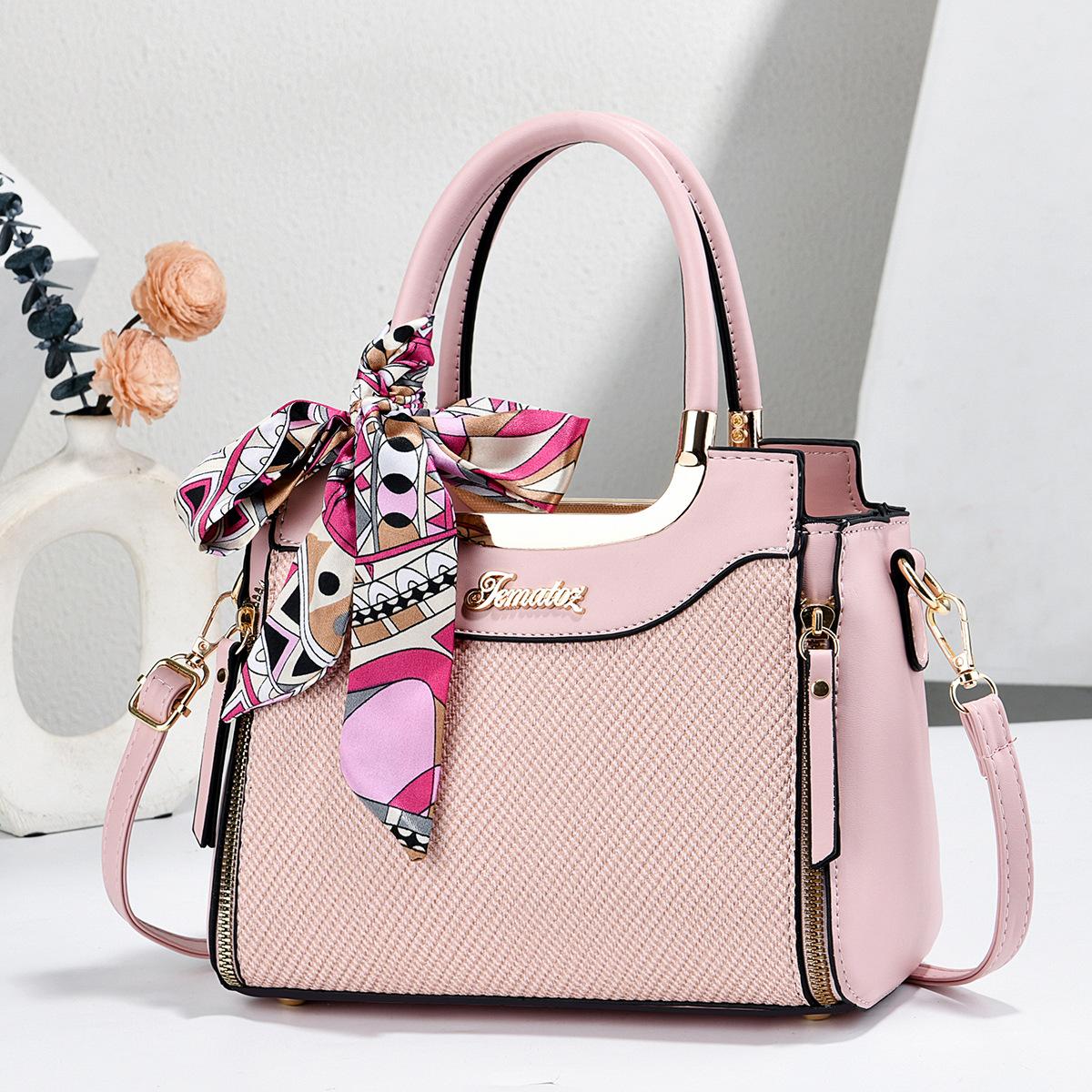 Women s Bag 2026 New Women s Crossbodybag Trendy Atmospheric Women s Shoulder Bag Versatile Luxury Design Handbag Bag 23x12x19cm
Women s Bag 2026 New Women s Crossbodybag Trendy Atmospheric Women s Shoulder Bag Versatile Luxury Design Handbag Bag 23x12x19cm