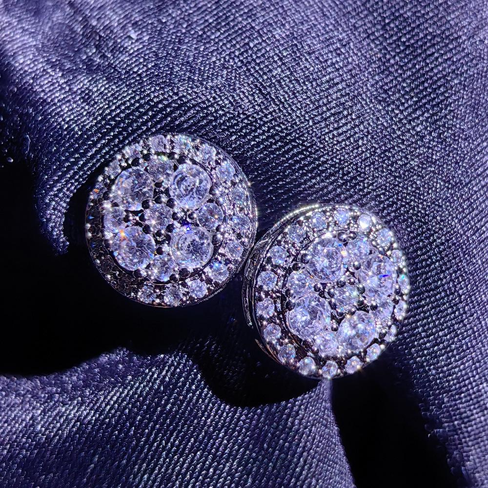 Light Luxury White Zircon Round Stud Earrings - Versatile & Minimalist Fashion for Women
Light Luxury White Zircon Round Stud Earrings - Versatile & Minimalist Fashion for Women
