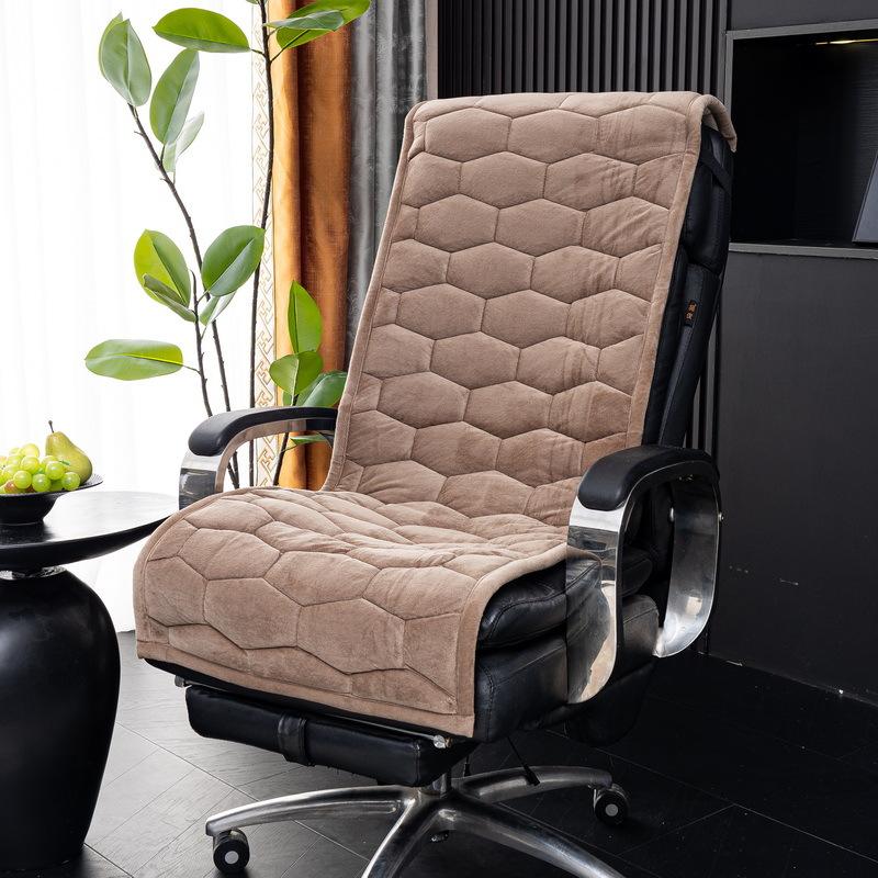 Подушка для офисного кресла для длительного сидения Четыре сезона Интегрированная плюшевая подушка для сиденья Бытовая обеденная стул Нескользящий коврик 45x145cm 1pcs темный кофе
Подушка для офисного кресла для длительного сидения Четыре сезона Интегрированная плюшевая подушка для сиденья Бытовая обеденная стул Нескользящий коврик 45x145cm 1pcs темный кофе