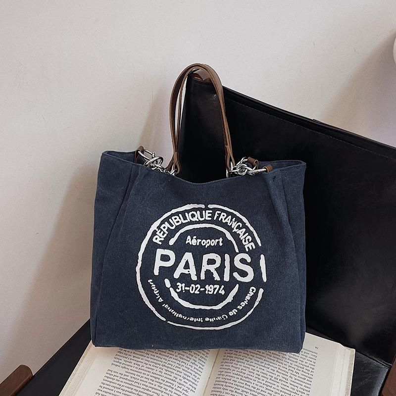 Fashiable canvas tote bag with letter print, trendy large capacity commuter chain shoulder bag (30cm<Max Length<50cm) синій
Fashiable canvas tote bag with letter print, trendy large capacity commuter chain shoulder bag (30cm<Max Length<50cm) синій