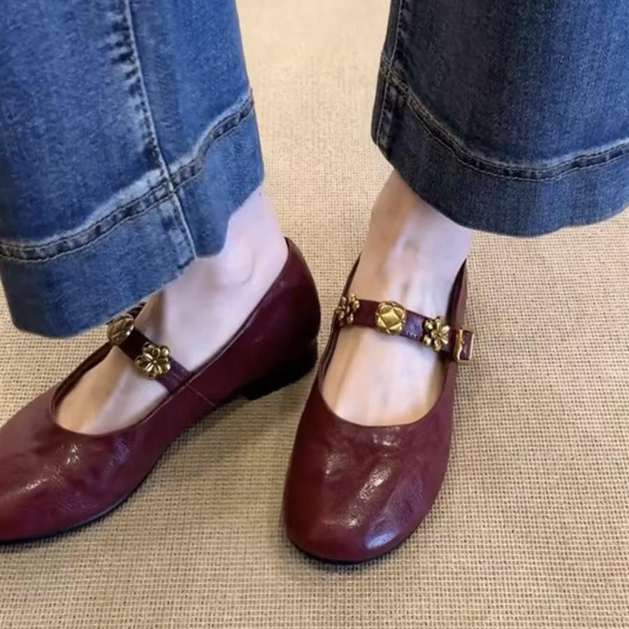 Sheepskin version~ Super soft flat-bottomed French retro single shoes for women s 2025 spring and autumn new red with skirt Mary Jane shoes 35 бордовый
Sheepskin version~ Super soft flat-bottomed French retro single shoes for women s 2025 spring and autumn new red with skirt Mary Jane shoes 35 бордовый
