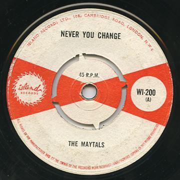 7-дюймовая пластинка MAYTALS Never You Change WI200 Island Records 1965 UK Регги Ска Даб Б/У
7-дюймовая пластинка MAYTALS Never You Change WI200 Island Records 1965 UK Регги Ска Даб Б/У