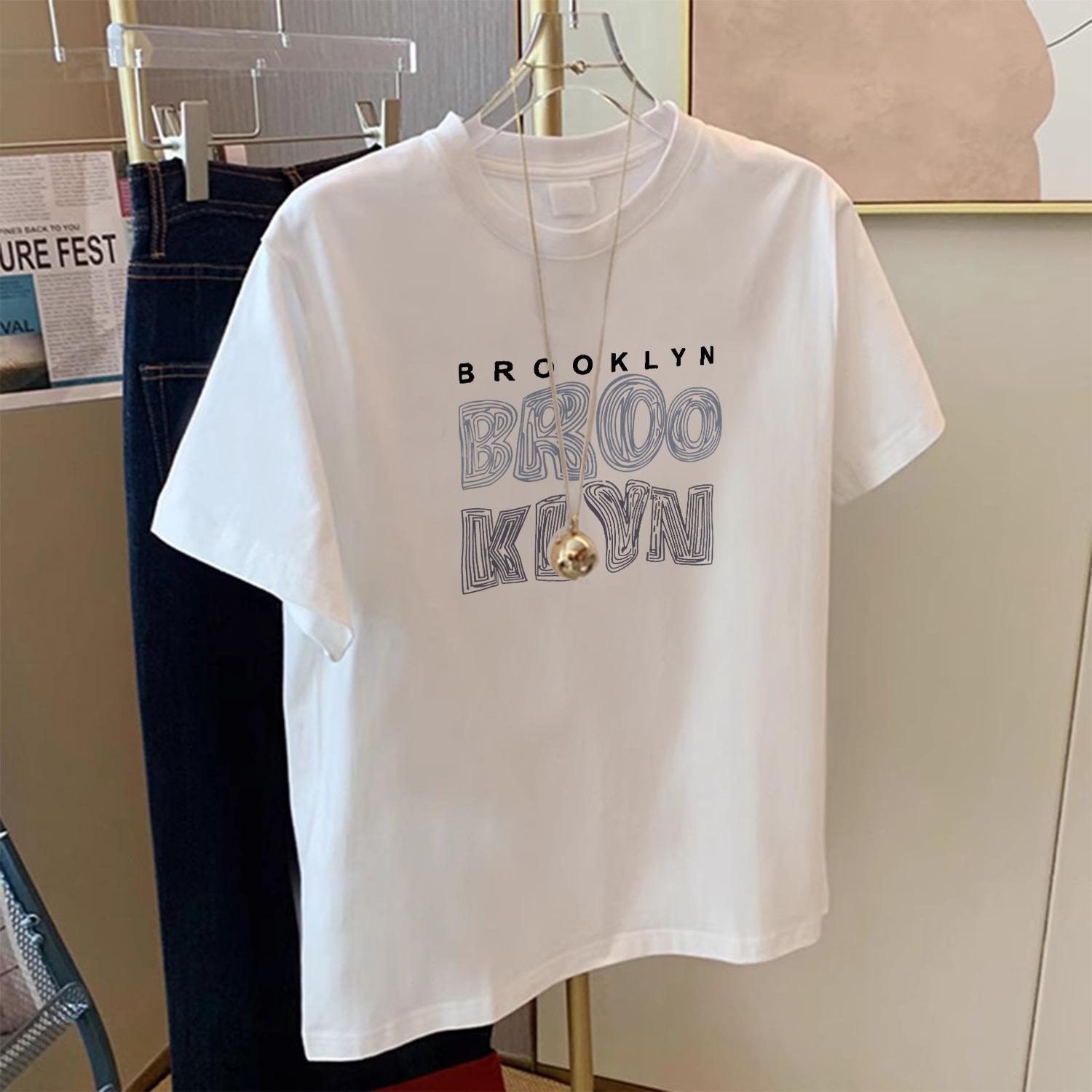 2025 summer new gray cotton short-sleeved t-shirt women s loose and versatile letter printing small top S
2025 summer new gray cotton short-sleeved t-shirt women s loose and versatile letter printing small top S