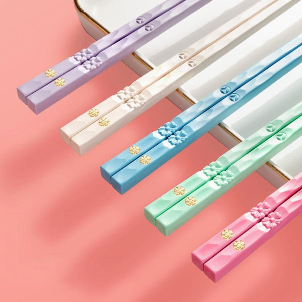 5 pairs Reusable Sushi Chopsticks Plastic Dining Chopsticks Chinese Chopsticks Set Party Dark color series
5 pairs Reusable Sushi Chopsticks Plastic Dining Chopsticks Chinese Chopsticks Set Party Dark color series