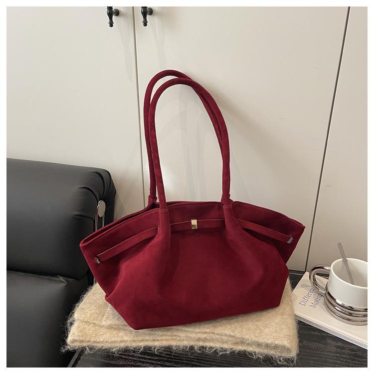 Faux Suede Shoulder Bag Women Fashi Commute Tote Bag Casual Underarm Bucket Purse Fall Daily Luxury Handbag вина червоного кольору
Faux Suede Shoulder Bag Women Fashi Commute Tote Bag Casual Underarm Bucket Purse Fall Daily Luxury Handbag вина червоного кольору