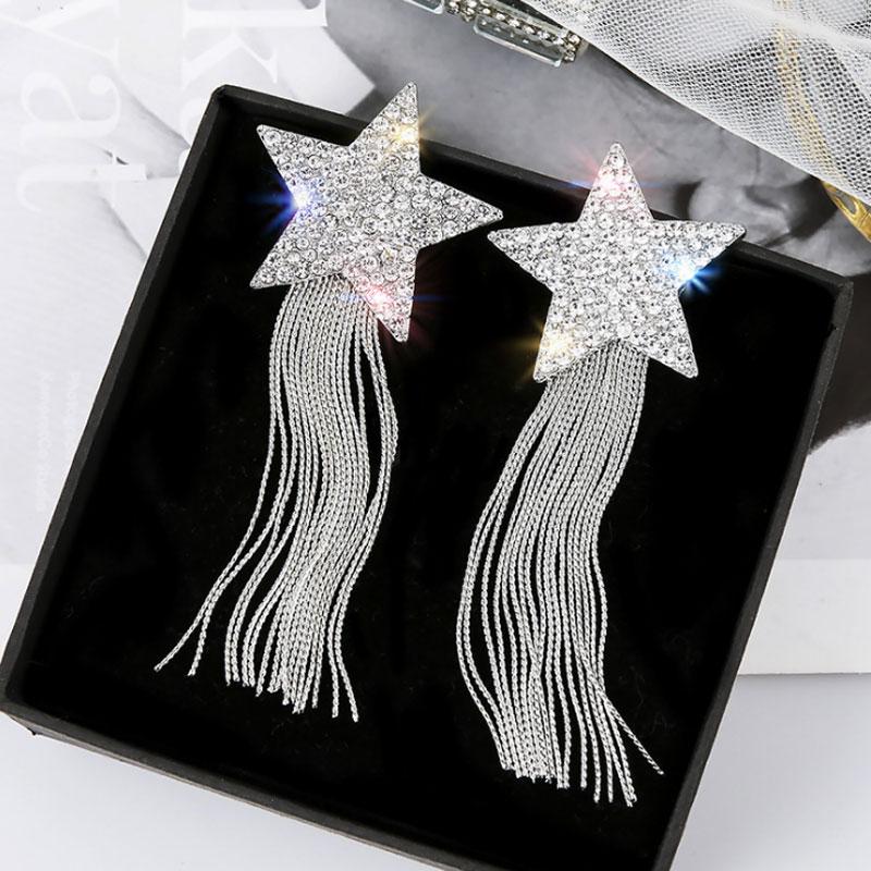 Fashion Brand Design Spicy Europe Advanced Sense Earring Rhinestone Pentagram Star Chain Tassel Earrings Hyperbole Long Pendient
Fashion Brand Design Spicy Europe Advanced Sense Earring Rhinestone Pentagram Star Chain Tassel Earrings Hyperbole Long Pendient