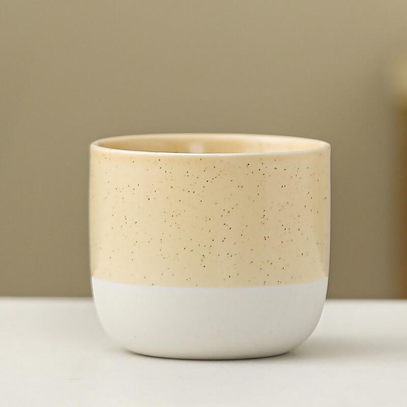 OLOEY Rough Pottery Style Japanese Teacup
OLOEY Rough Pottery Style Japanese Teacup