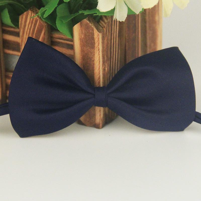 Universal Multi-color Solid Bow Tie for Adults, Kids & Pets - Polyester Body Butterfly Tie темно-синього кольору
Universal Multi-color Solid Bow Tie for Adults, Kids & Pets - Polyester Body Butterfly Tie темно-синього кольору