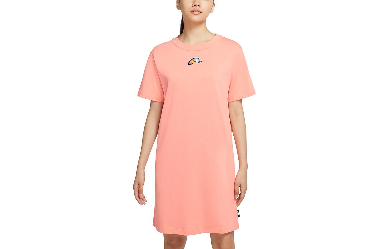 Nike Sportswear Short Sleeved Dress Women s Ecstatic Dark Red DJ6202-641 S
Nike Sportswear Short Sleeved Dress Women s Ecstatic Dark Red DJ6202-641 S