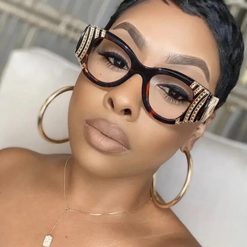 Vintage Anti Blue Light Sexy Cat Eye Glasses Women 2025 Luxury Brand Designer Myopia Prescription Optical Metal Chain Big Frame синий
Vintage Anti Blue Light Sexy Cat Eye Glasses Women 2025 Luxury Brand Designer Myopia Prescription Optical Metal Chain Big Frame синий