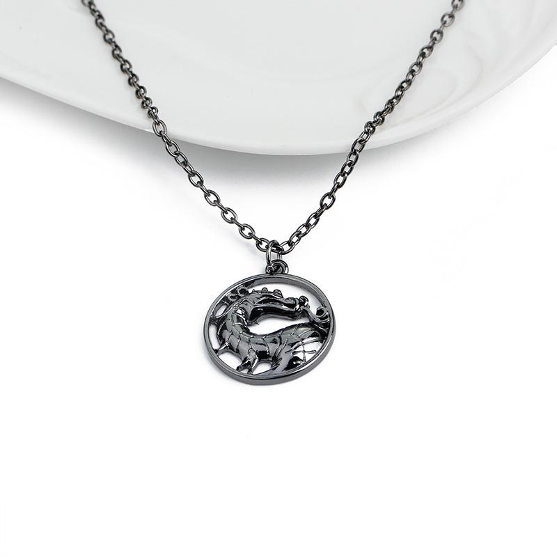 Европейская и американская мода Ожерелье с подвеской в виде дракона - Креативный, универсальный аксессуар для одежды и украшения
Европейская и американская мода Ожерелье с подвеской в виде дракона - Креативный, универсальный аксессуар для одежды и украшения