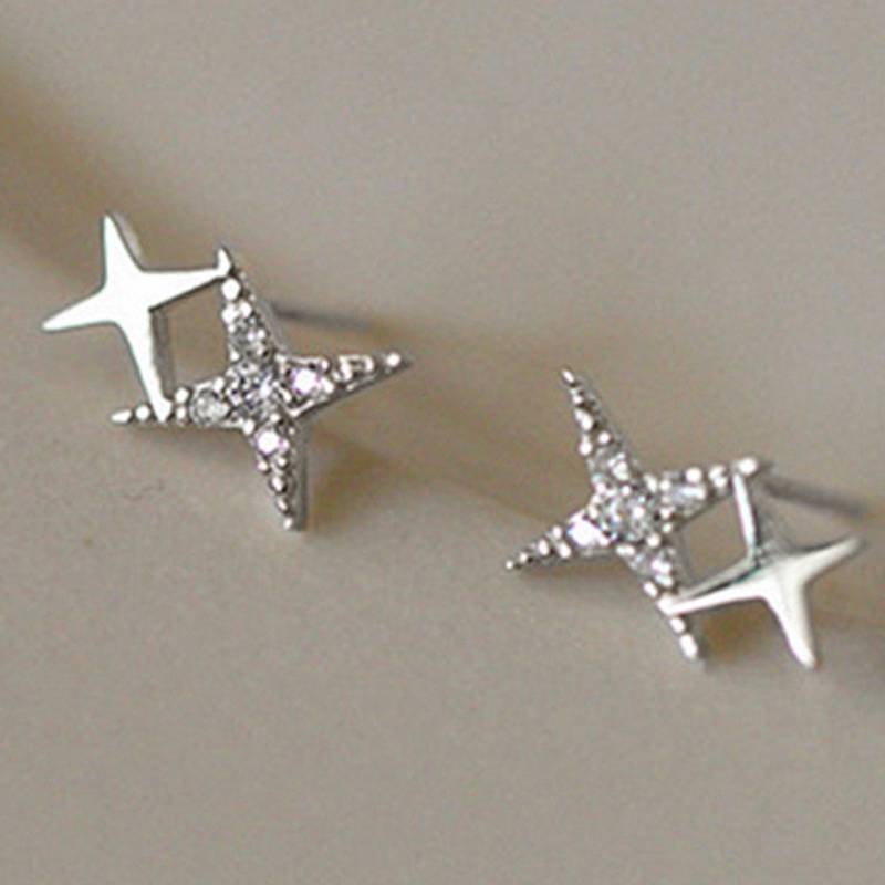 Huitan Star Shaped Women Stud Earrings Fresh Style Lady Accessories for Party Daily Trendy Wedding Chic Zircon Inlaid Shiny CZ
Huitan Star Shaped Women Stud Earrings Fresh Style Lady Accessories for Party Daily Trendy Wedding Chic Zircon Inlaid Shiny CZ