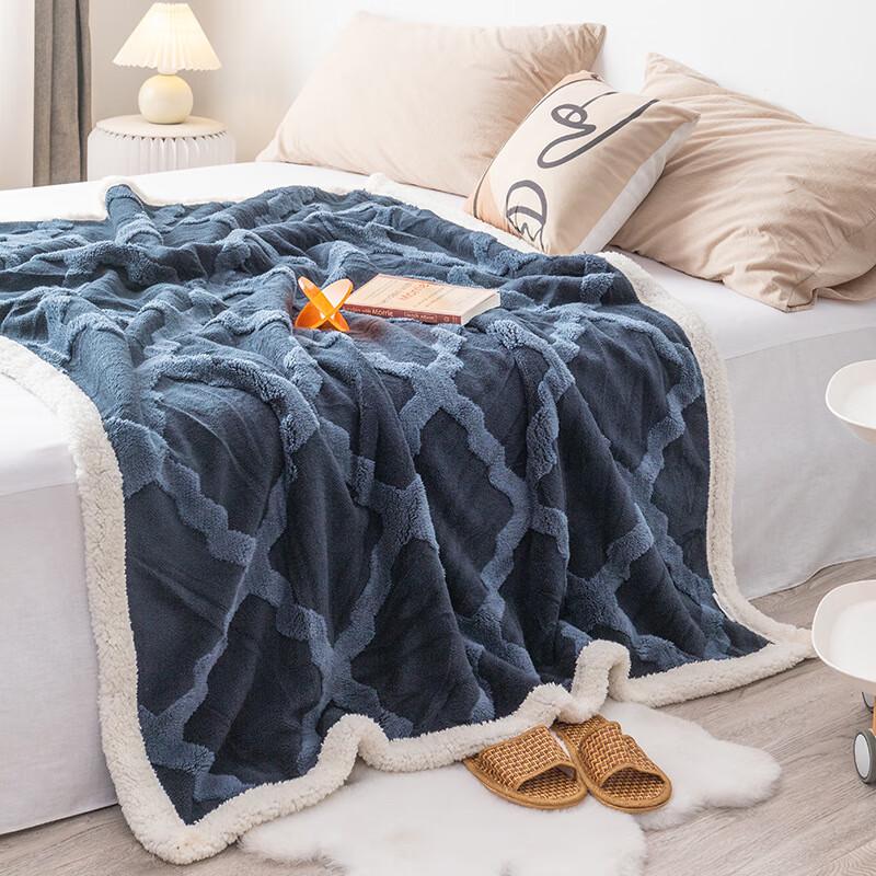 OEING Diamond Pattern Flannel & Coral Fleece Jacquard Blanket 180x200 cm
OEING Diamond Pattern Flannel & Coral Fleece Jacquard Blanket 180x200 cm