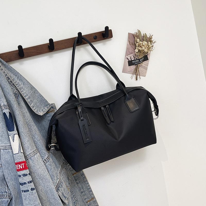 Модная повседневная сумка-тоут большой вместимости, новая летняя сумка на плечо, женская сумка, простая сумка
Модная повседневная сумка-тоут большой вместимости, новая летняя сумка на плечо, женская сумка, простая сумка