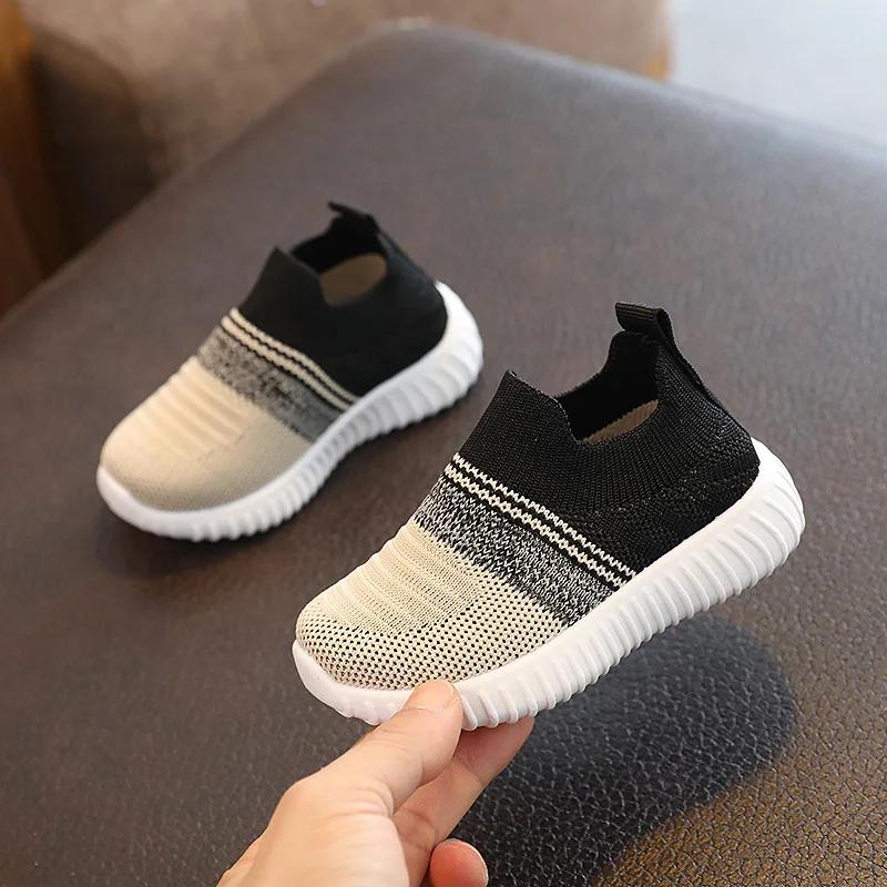 Kids Casual Sneakers for Boys Slip-On Knitted Sock Shoes Children s Flats Girls Breathable Sports Running Shoes for 1-8 Years 23 чорний
Kids Casual Sneakers for Boys Slip-On Knitted Sock Shoes Children s Flats Girls Breathable Sports Running Shoes for 1-8 Years 23 чорний