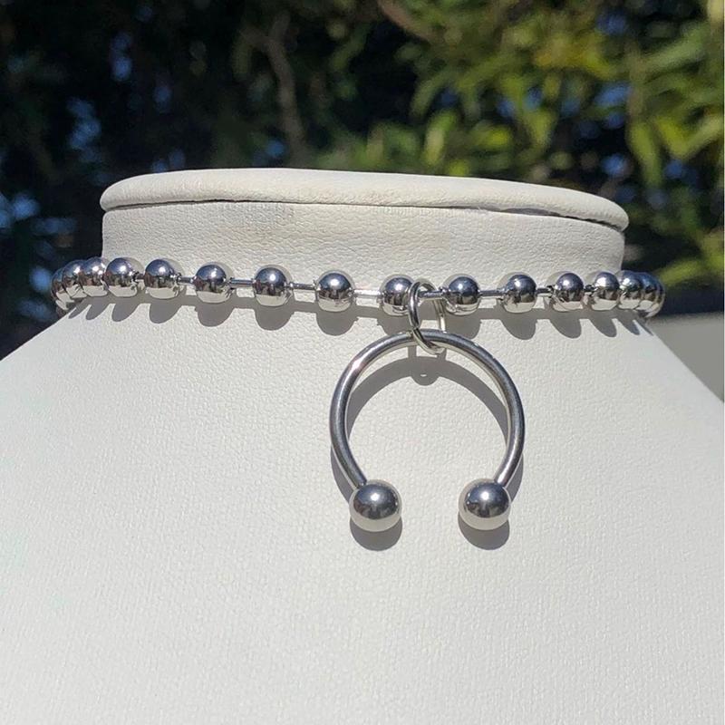 Hip Hop Cool C Shape Necklaces Night Club Hyperbole Sexy Thick Chain Short Choker for Women Unisex Party Fashion jewelry accesso
Hip Hop Cool C Shape Necklaces Night Club Hyperbole Sexy Thick Chain Short Choker for Women Unisex Party Fashion jewelry accesso