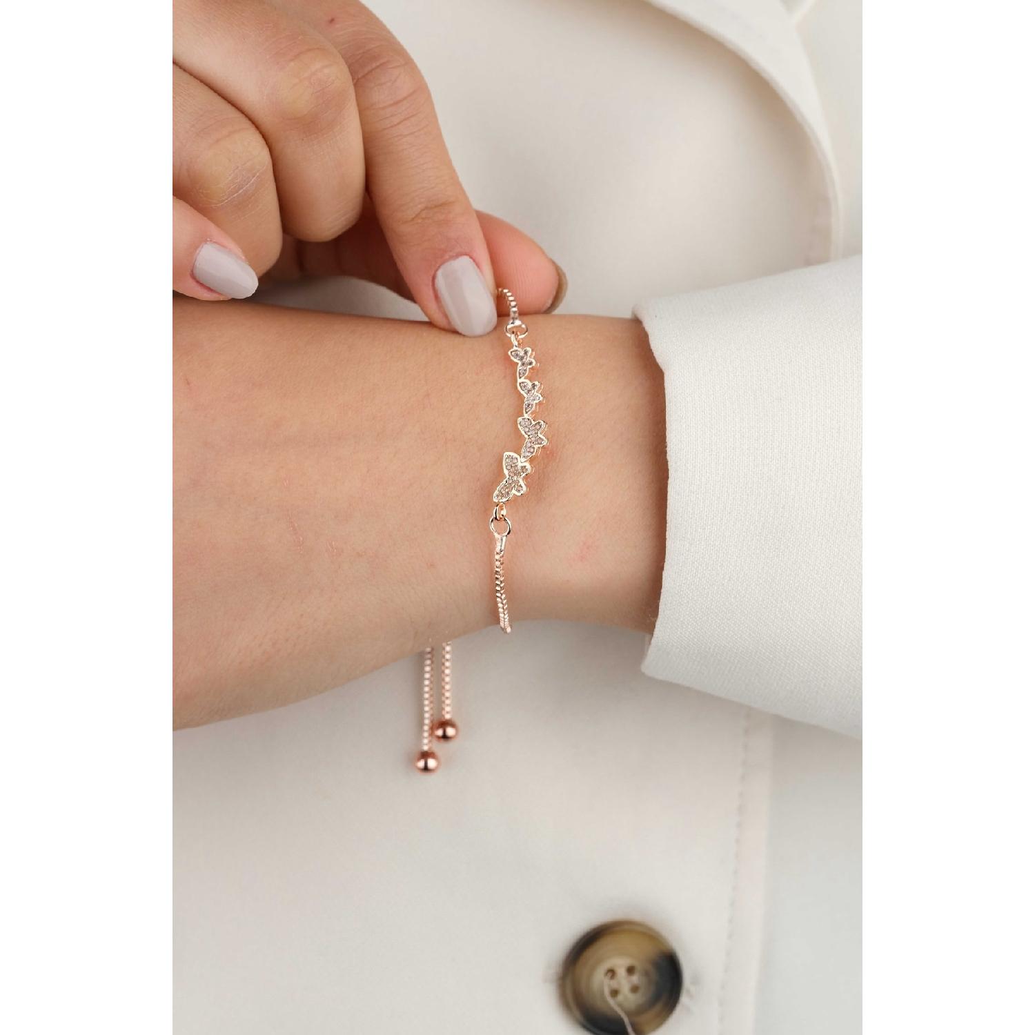 Женский позолоченный браслет
Женский позолоченный браслет