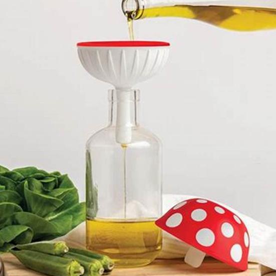 Кухонная воронка для грибов с широким горлышком, складная, легко разливается, герметичная, пищевая, мягкая бутылка, банки для жидкости, перекачка винного масла, подарок для энтузиастов кулинарии
Кухонная воронка для грибов с широким горлышком, складная, легко разливается, герметичная, пищевая, мягкая бутылка, банки для жидкости, перекачка винного масла, подарок для энтузиастов кулинарии