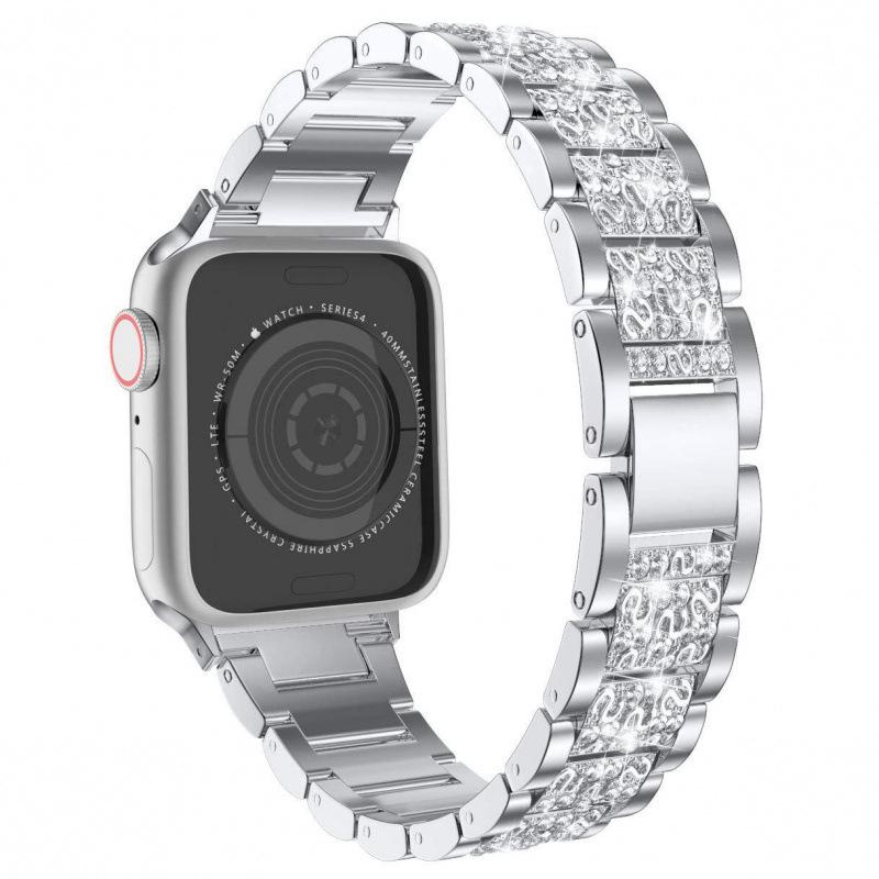 Compatible with Apple Watch 7/8/9: Luxury Full Diamond Metal Band with Three-Bead Design. 42/44/45/46/49mm золотой
Compatible with Apple Watch 7/8/9: Luxury Full Diamond Metal Band with Three-Bead Design. 42/44/45/46/49mm золотой
