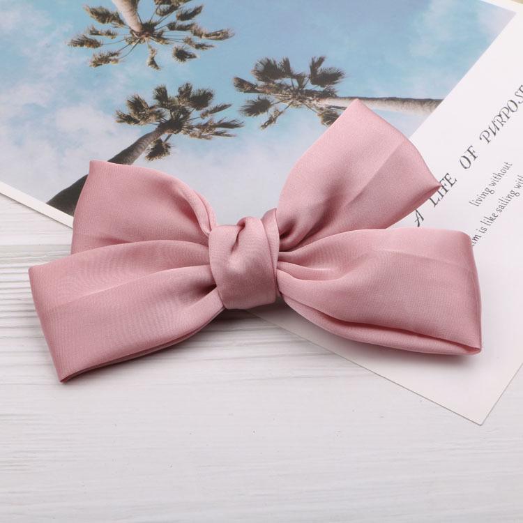 Korean Style Satin Bow Hair Clip - Large Summer Hair Accessory for Girls and Princess DIY Headwear
Korean Style Satin Bow Hair Clip - Large Summer Hair Accessory for Girls and Princess DIY Headwear